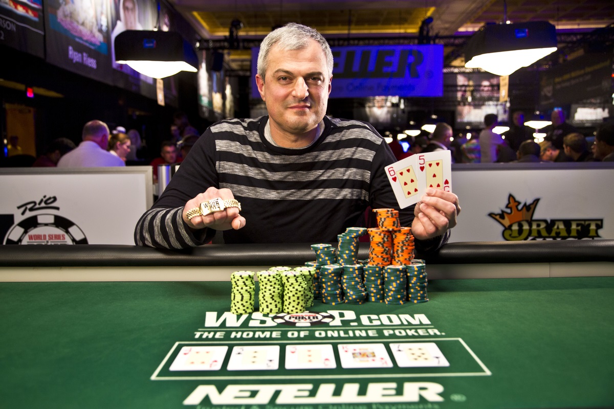 WSOP Day 41: Gold for Dubinsky, Main Event Builds