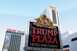 What will happen to online casino partner Betfair if the Trump Plaza in Atlantic City closes as expected in September?