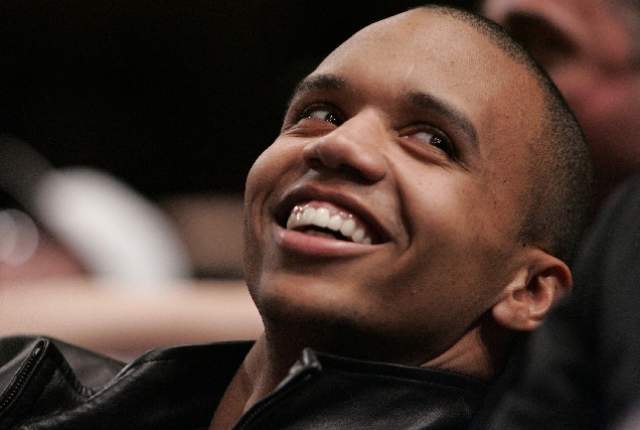 Phil Ivey Forgets Borgata Woes As He Wins $400K Online