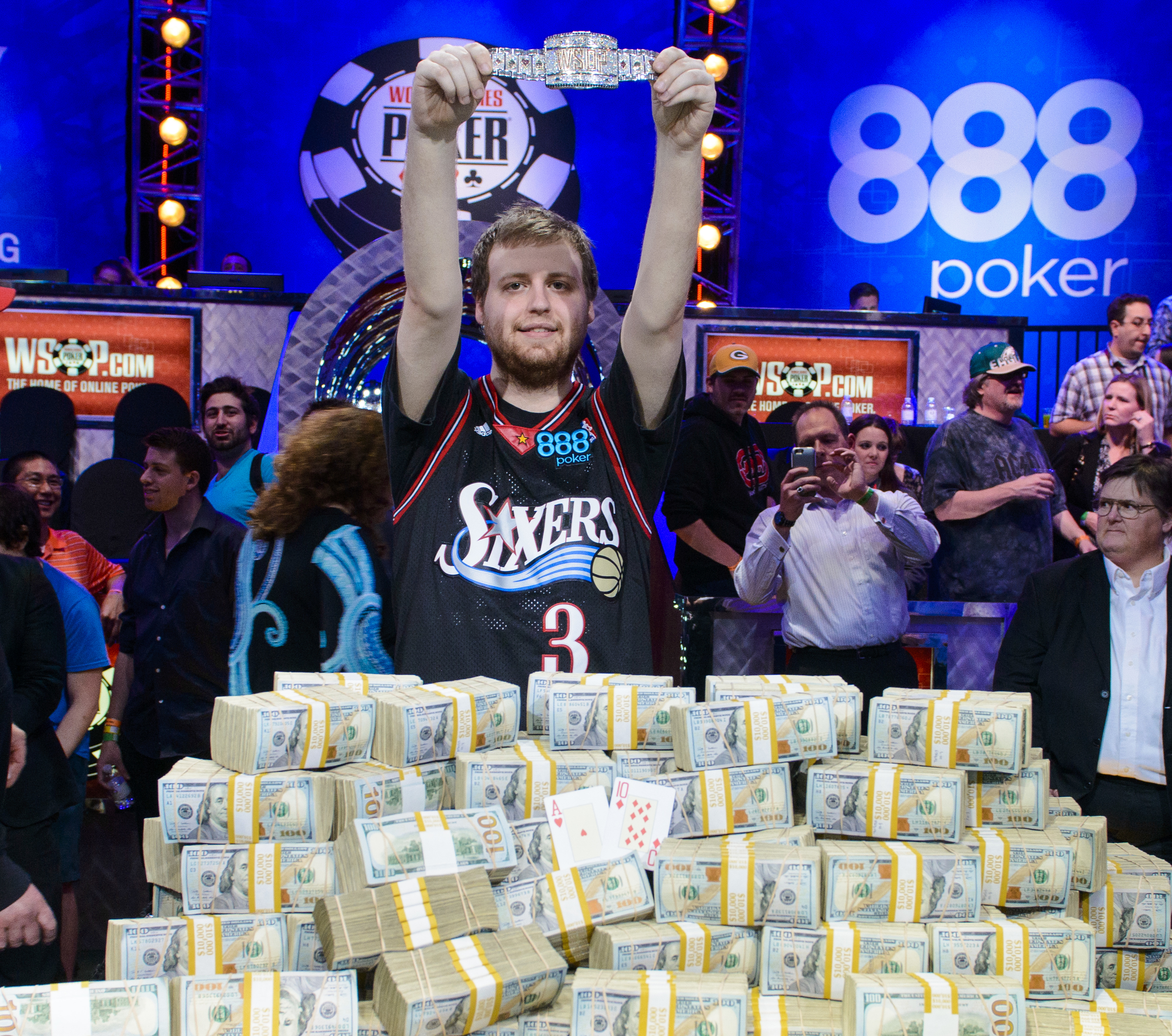 Joe McKeehen, WSOP 2015 Main Event Champion, on Poker Plays, Missed Opportunities, and Newfound Riches: CardsChat Exclusive Interview