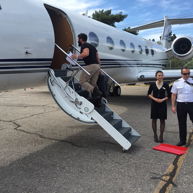 Dan Bilzerian and Hillary Clinton Do Business Over Private Jet