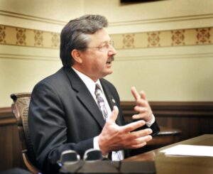 Michigan Senator Mike Kowall Introduces Poker Bill 