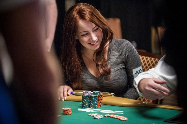WSOP 2016 Day 45 Recap: Piccioli Leads in Main Event, Riess and Esfandiari Out