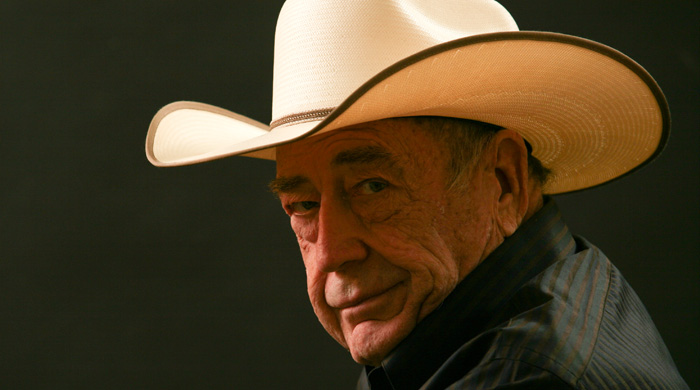 Doyle Brunson Claims He Was Target of Botched Robbery