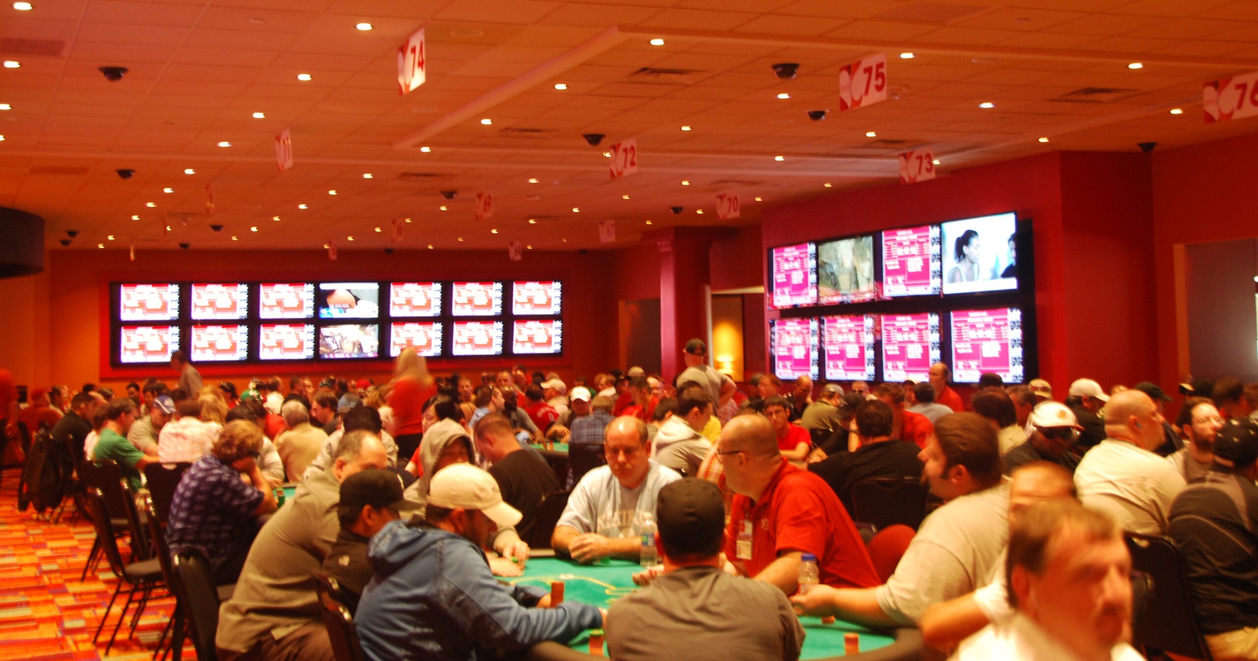 Pennsylvania Poker Rooms Scoop $4.9 Million in Revenue During February
