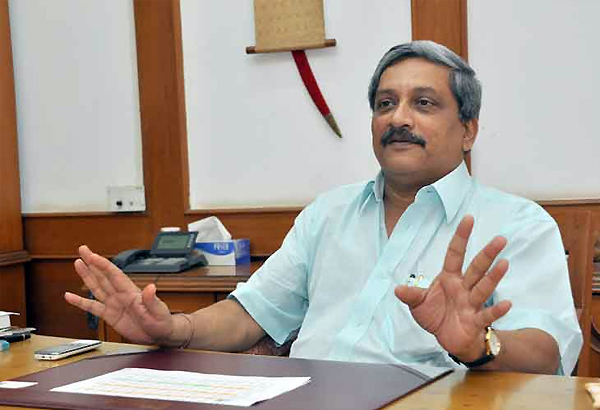 Manohar Parrikar bans casinos in Goa.