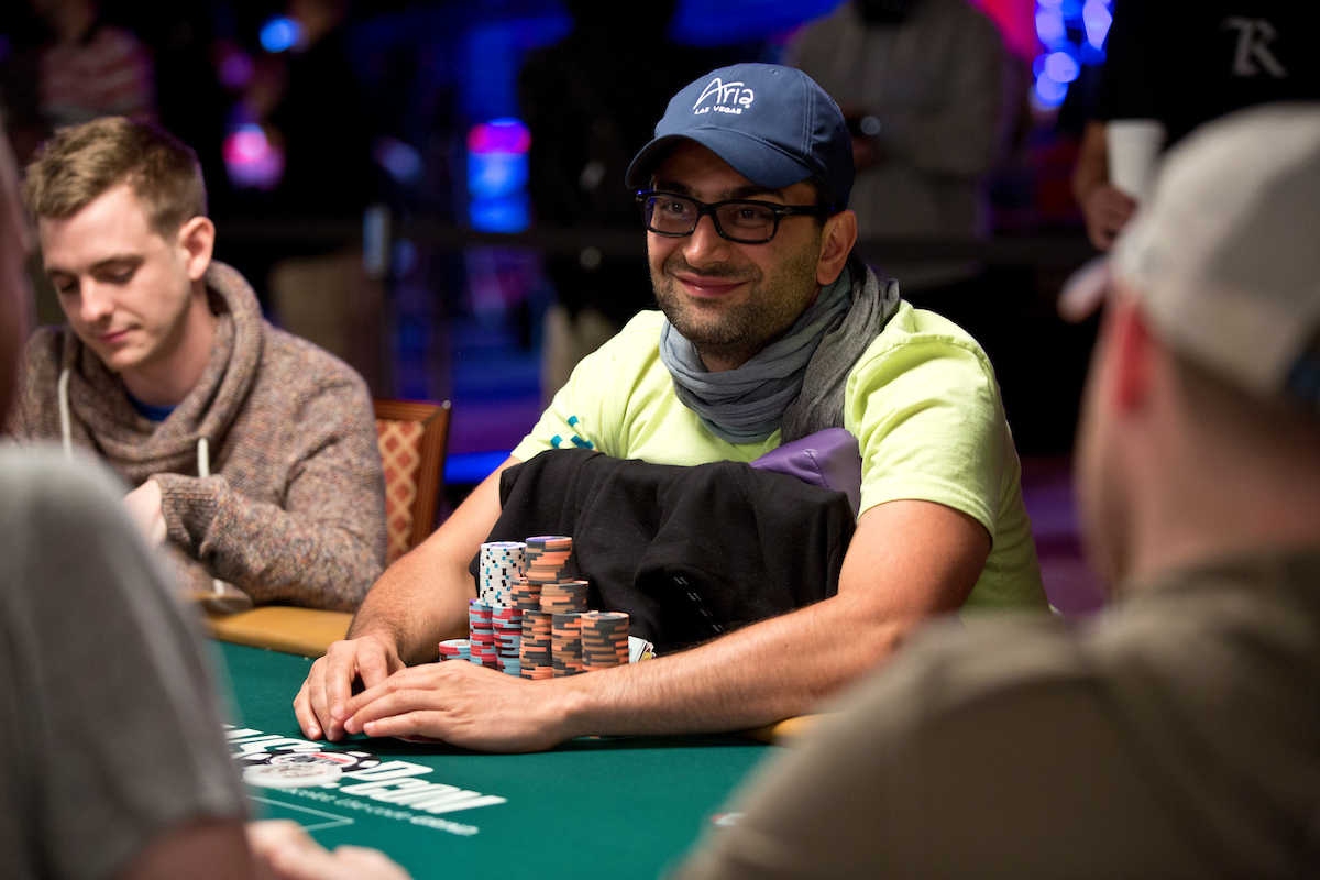 WSOP Rolling: De Silva and Zamani Capture Second Bracelets, Heads-Up Disconnect in Online Event, Esfandiari Bemoans Bad Luck