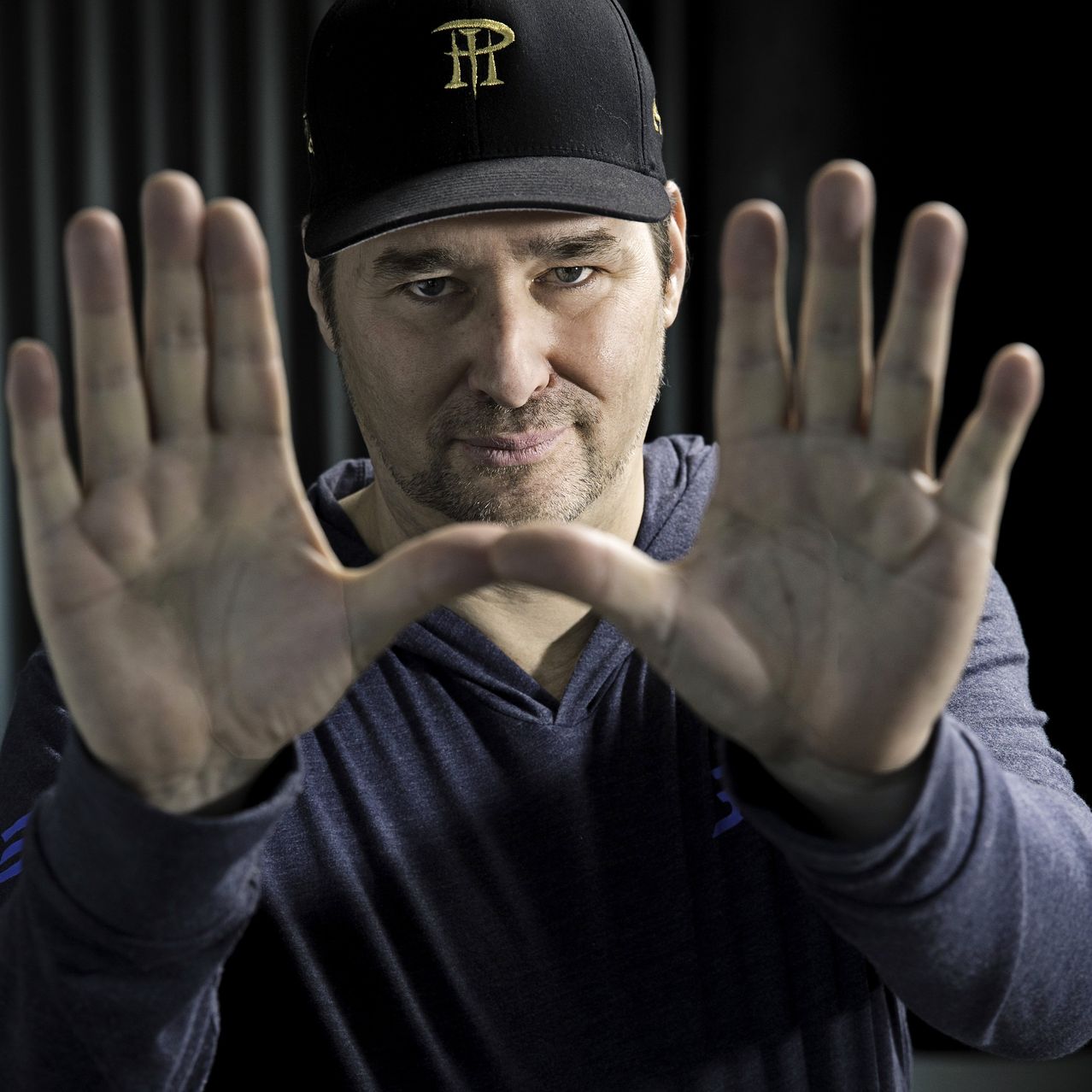 Phil Hellmuth prop bet
