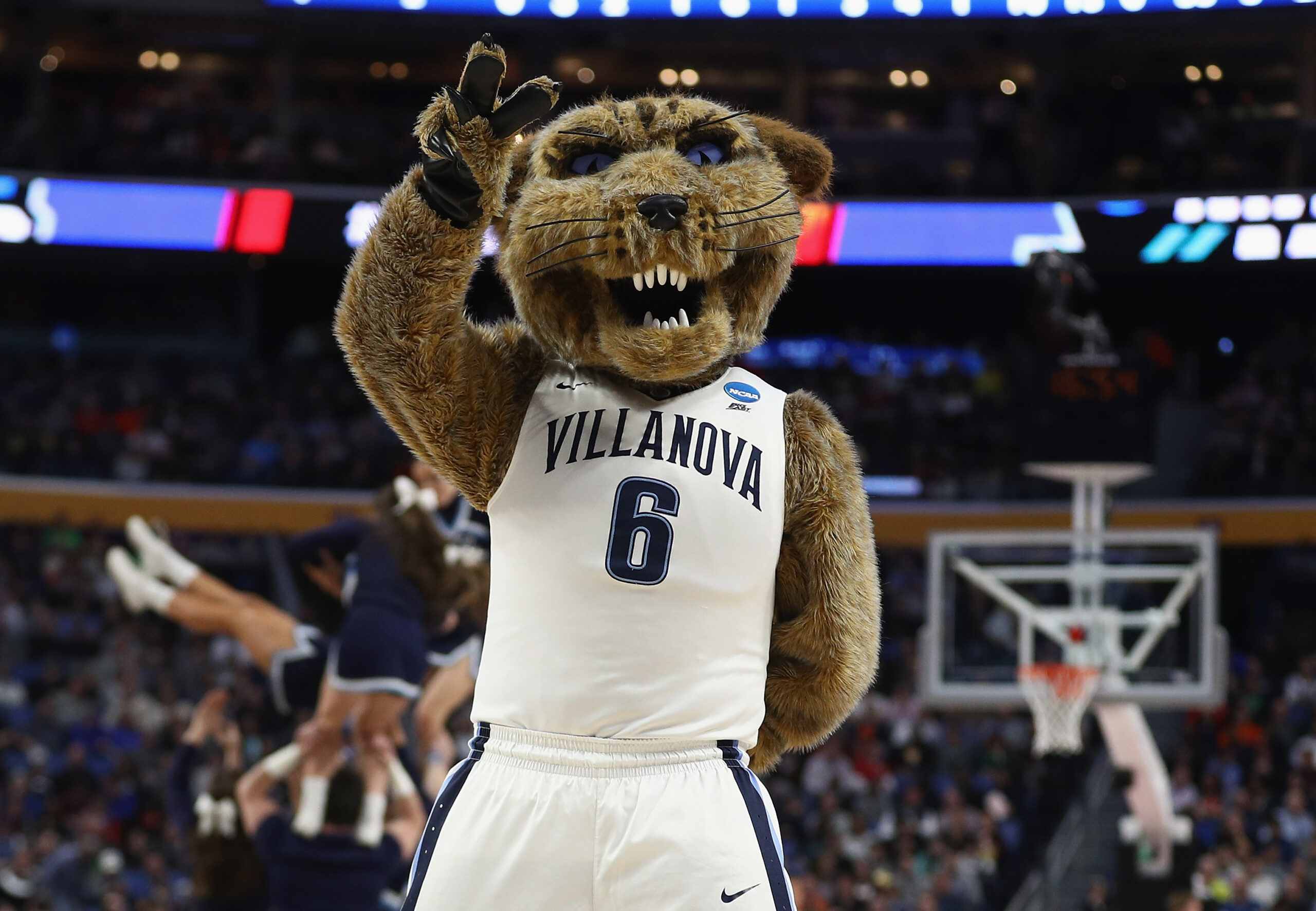 Brackets Reshuffled: Villanova, Duke Big Favorites Heading into Sweet 16