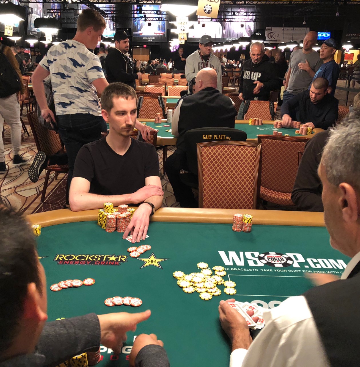 Vlogger Matt Vaughan Runs Deep in WSOP Monster Stack, Tasting Gold Before $1M Bracelet Dreams Fizzle