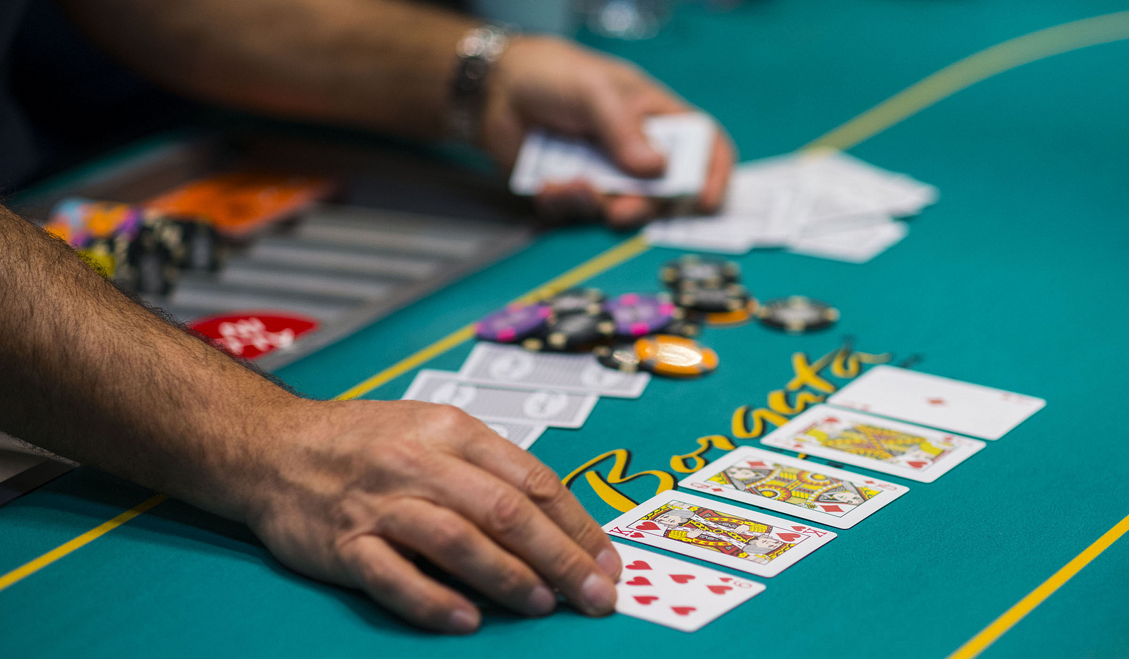 WPT Borgata Winter Poker Open Day 1 Concludes with 446 Advancing: Hellmuth, Harwood, McKeehen in Good Shape