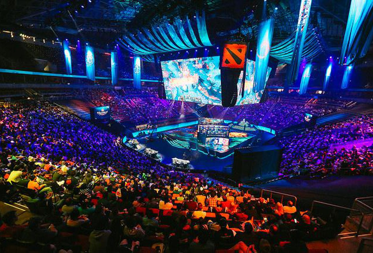 Esports Revenue Projected to Rise Above $1B in 2019, But Can Poker Capitalize on Growth?
