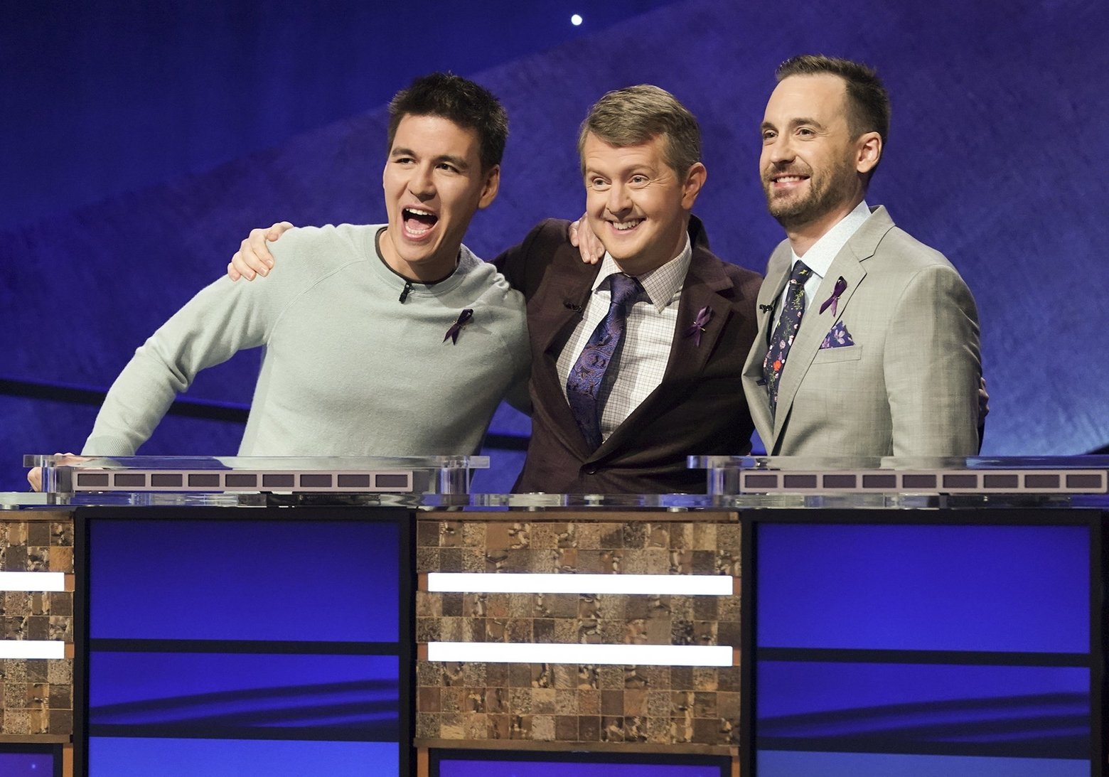 Ken Jennings Edges James Holzhauer on Jeopardy GOAT Day 1
