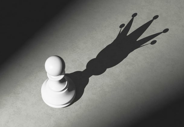 Pawn or King: Overestimating one's abilities is a key poker mistake