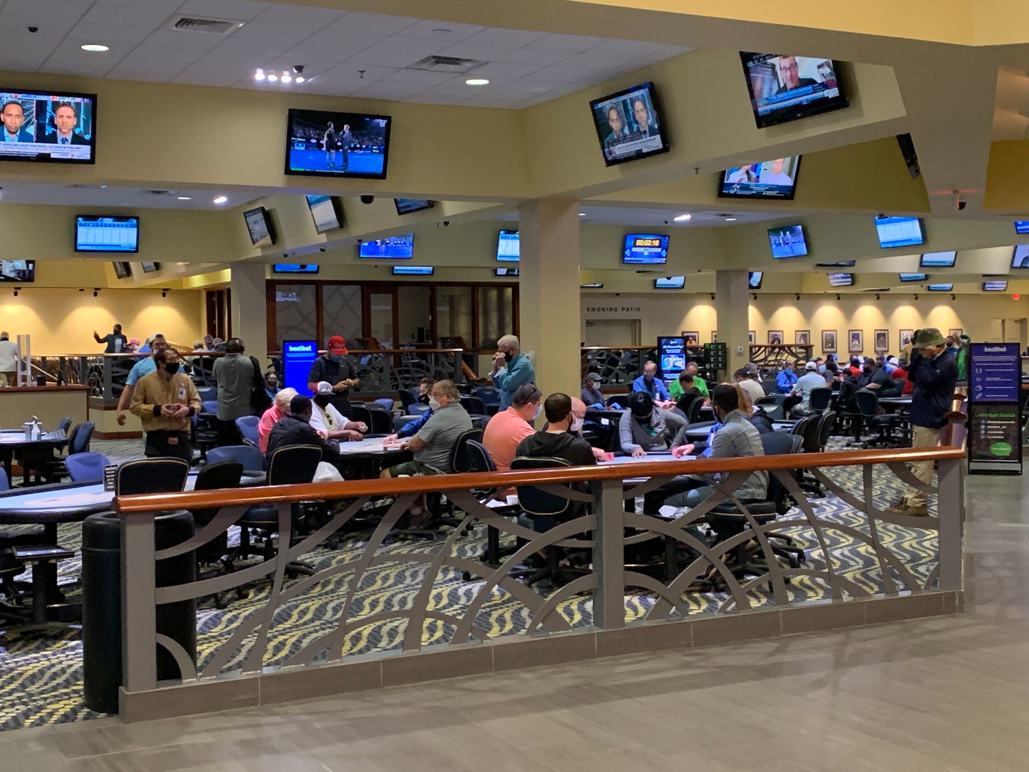 Bestbet Jacksonville Employee Tests Positive for COVID-19, Poker Room Remains Open