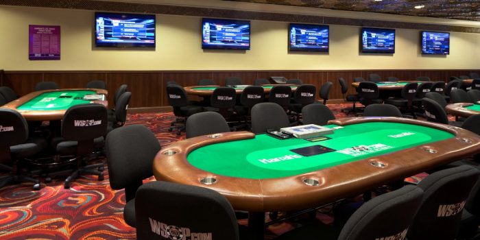 vant liberal Det Poker Room at Harrah's in Las Vegas Closing Permanently