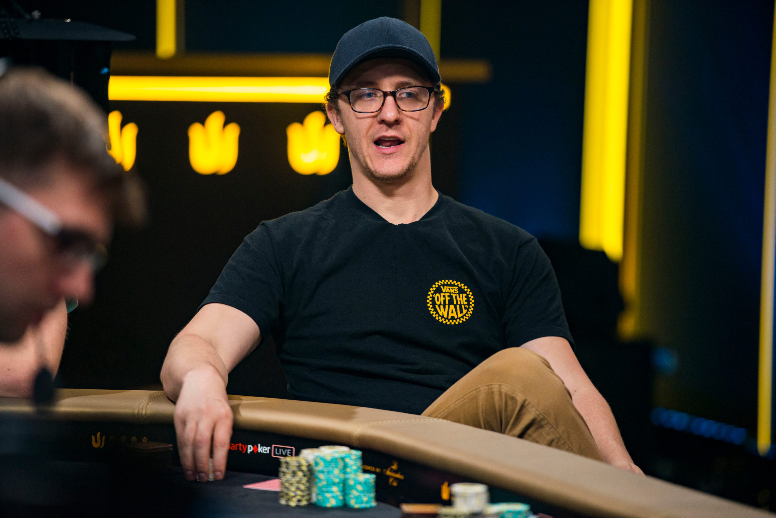 Aussie, Aussie, Aussie: Kahle Burns Holds Chip Lead in the WSOP Online Main Event