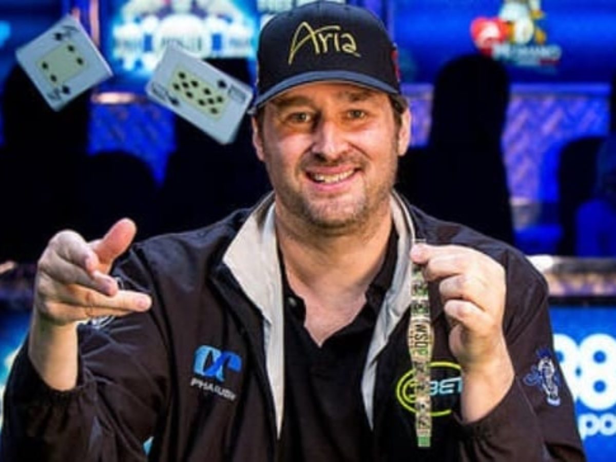 Phil Galfond Praises Phil Hellmuth’s Game, Fedor Holz Disagrees
