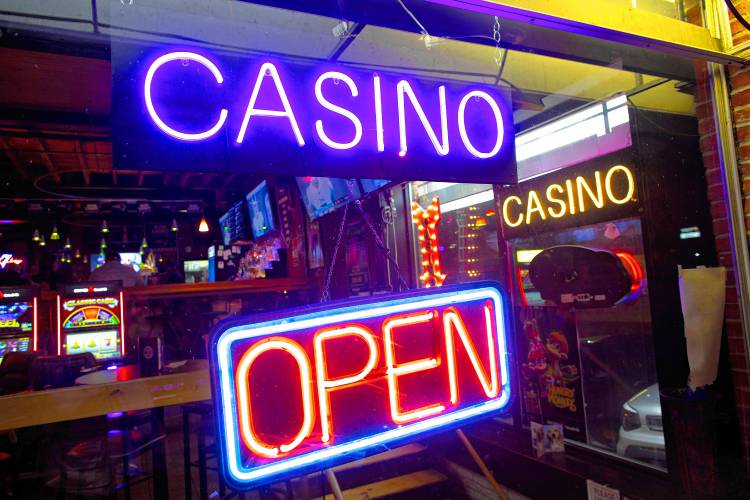 Casino open