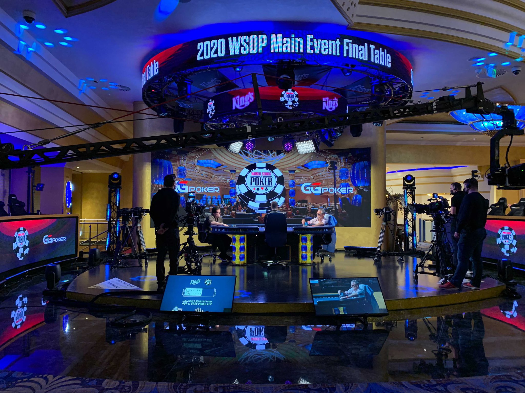 WSOP Main Event Result: The Chinese Government, a Lawyer, and the Live Finale