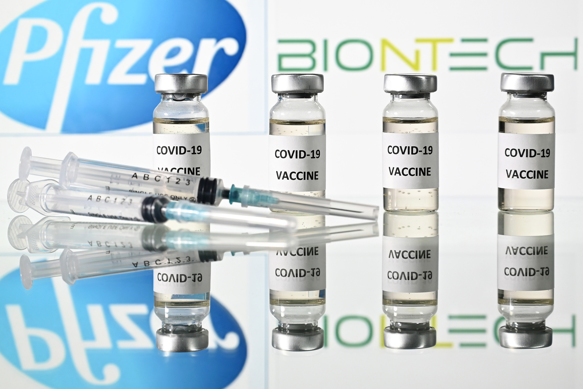 How a COVID-19 Vaccine Will Impact Live Poker Tournaments in 2021