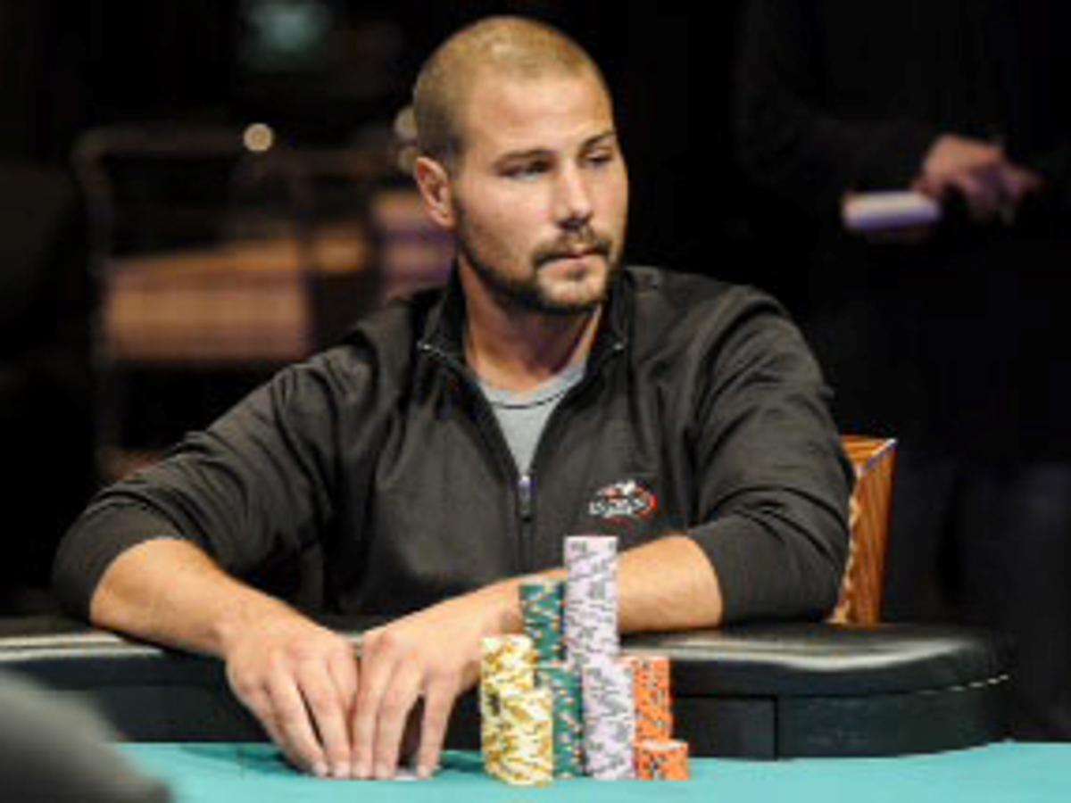 Hauglid competes in final table Texas Hold 'em showdown in Las Vegas -  Detroit Lakes Tribune