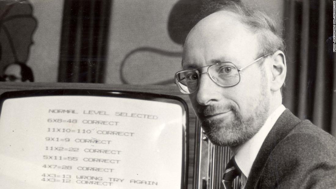 Inventor, Poker Player Sir Clive Sinclair Dies at 81