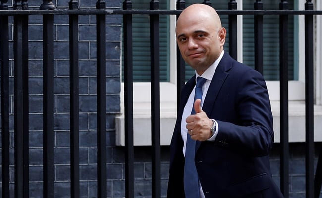 Sajid Javid Scraps Vaccine Passport Plans, Casinos in England Won’t Require Proof