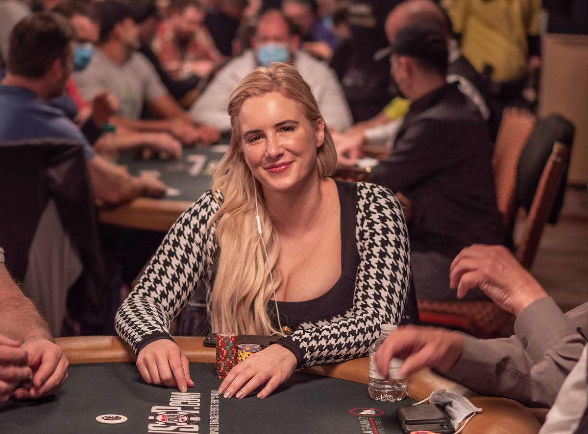 WSOP COVID Drama: Infection Breakouts, Vaccination Spats, Threats against Vanessa Kade