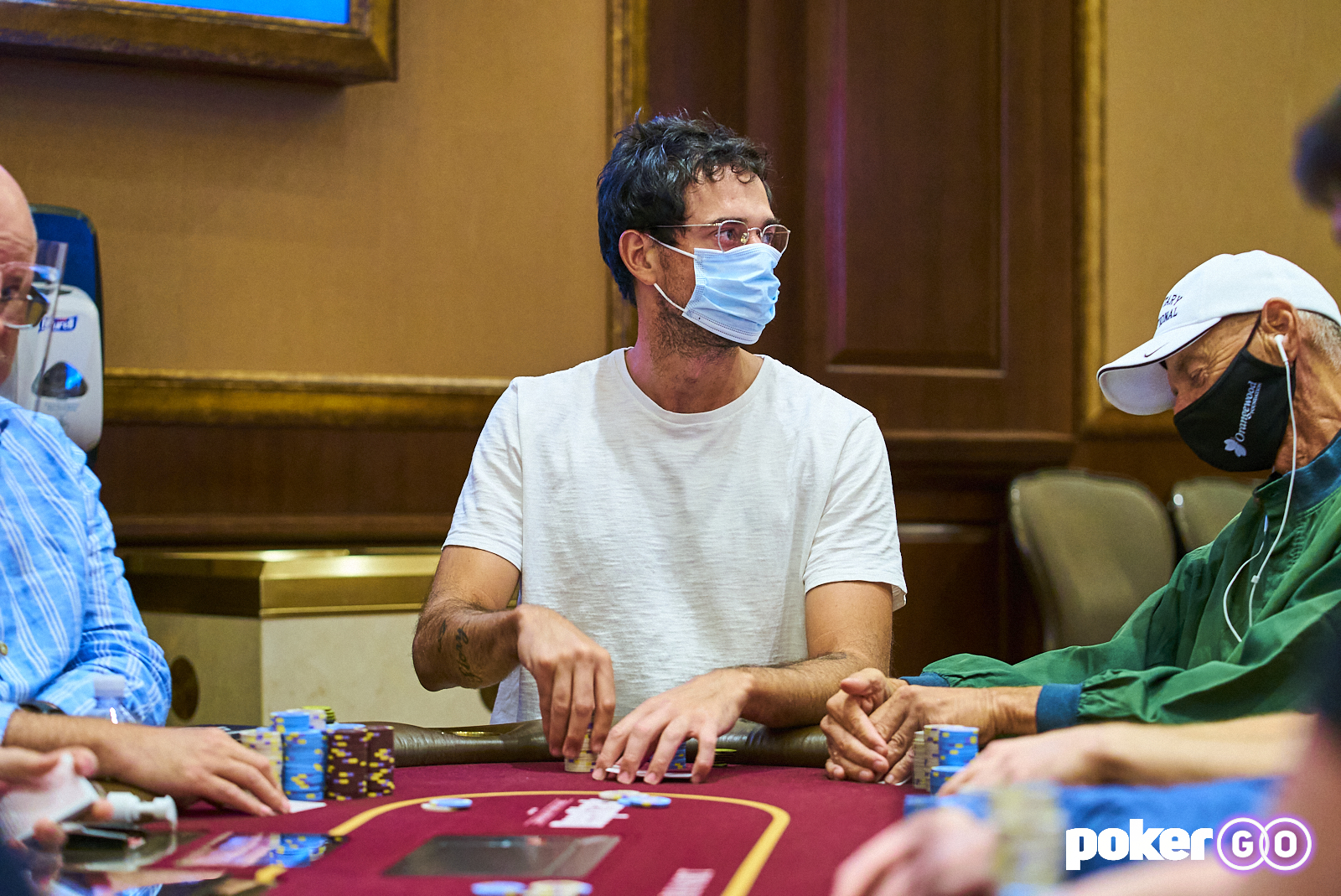 Nick Schulman Catches COVID as WSOP Main Event Whittles Down