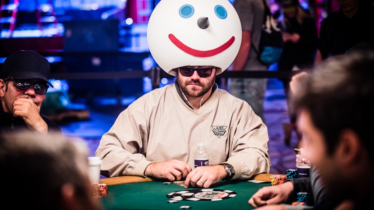 Winning Poker: 5 Tips to Keep From Looking Foolish at the Table