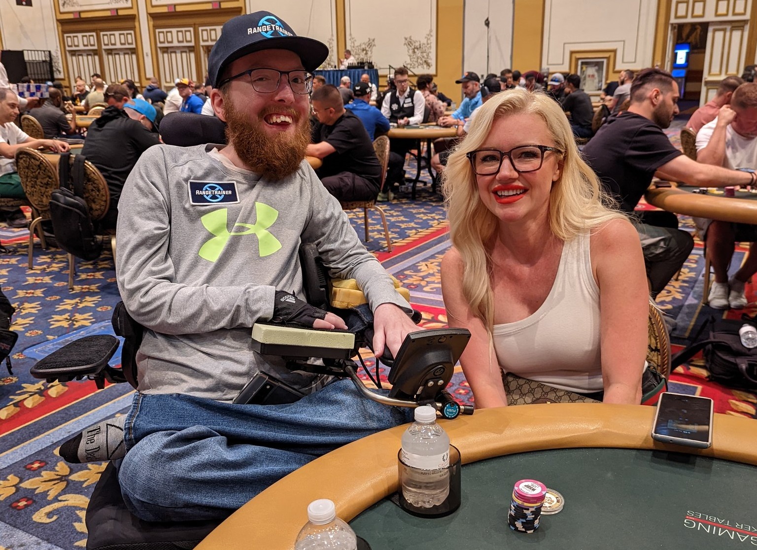 K.L. Cleeton Spars with Kitty Quo over Player Assistants at WSOP
