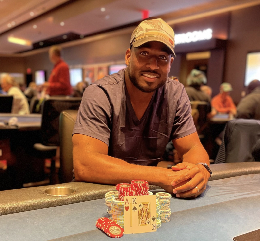 Shorts Stacks: Former NFL Running Back Cadillac Williams Wins, Elves Wanted in Las Vegas