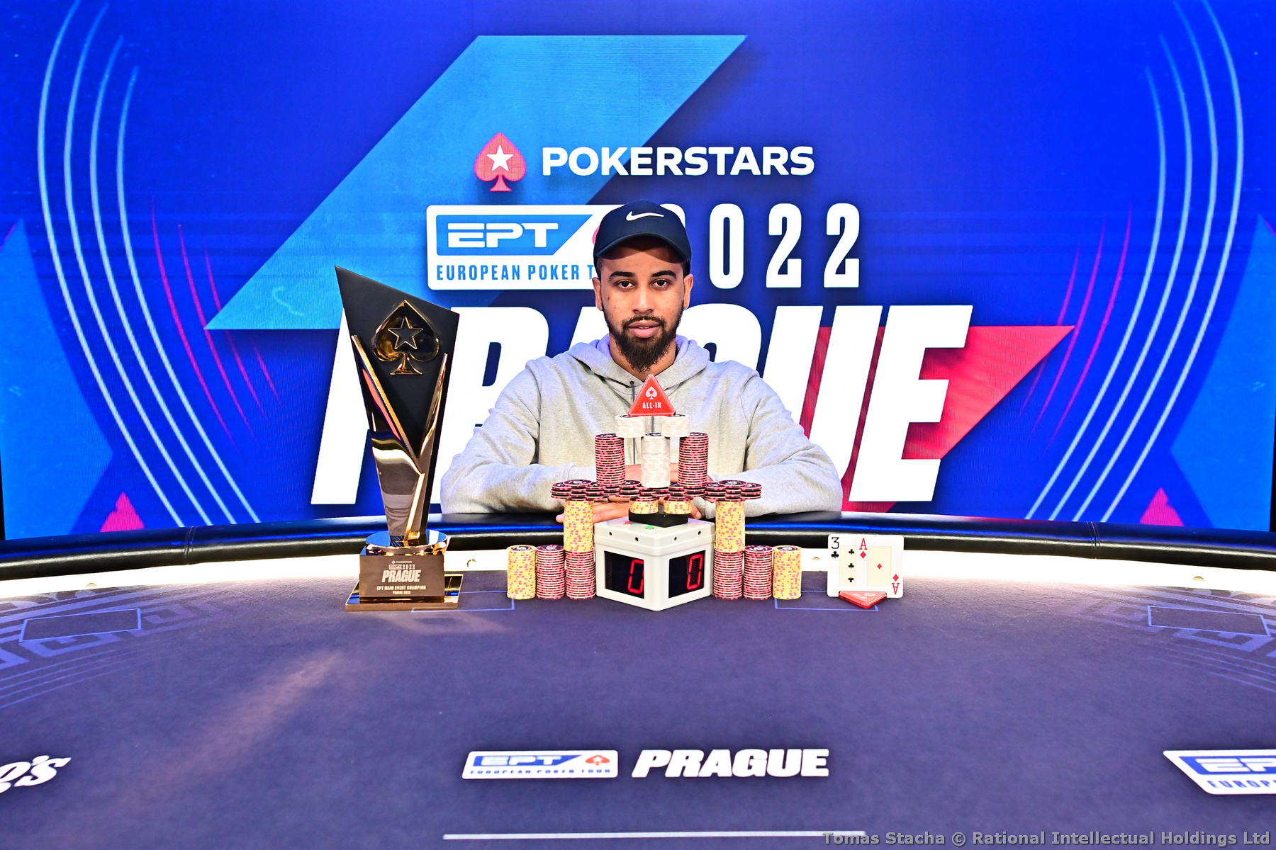 Big Winners of the Week (Dec. 12 – Dec 18): A New EPT Prague Champion, ‘Chainsaw’ Gets His Trophy