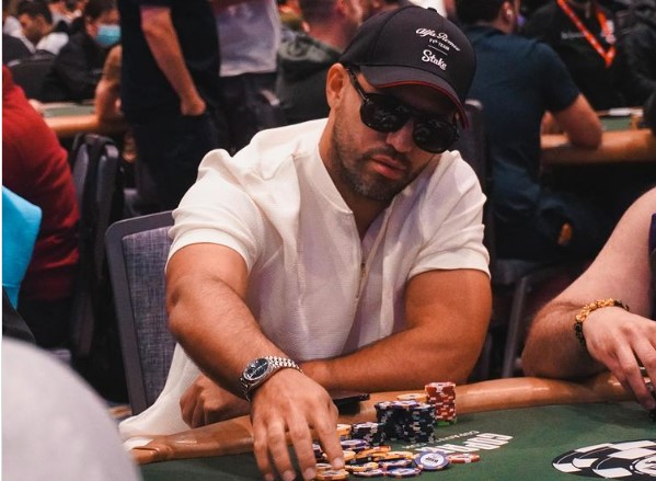 Celebrities Give WSOP Main Event Some Shine, One Contender is Still Fighting